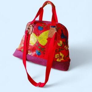 Butterfly Floral Print Weatherproof Weekender Overnight Carry On Bag